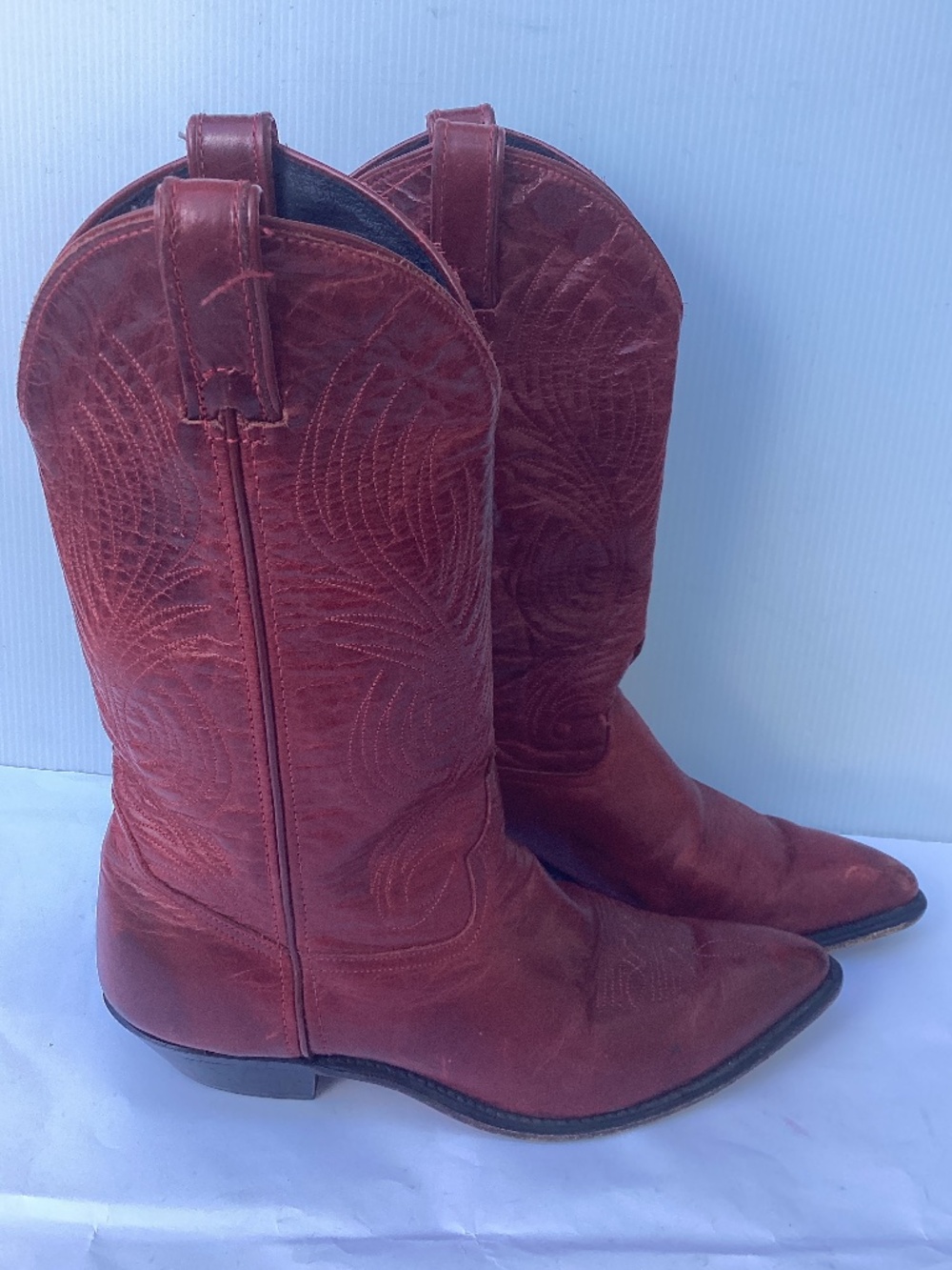 Code West Vintage Red Western Boots Sz 8.5